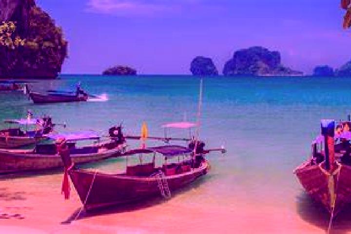 Luna, 27 — Escort in Ban Mae Thalop, Thailand