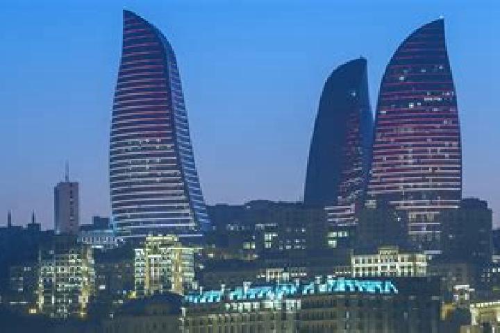Luna, 27 — Escort in Boyuk Qaramurad, Azerbaijan