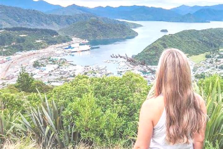 Luna, 27 — Escort in Picton, New Zealand