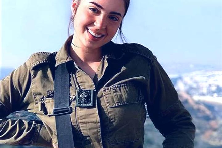 Luna, 27 — Escort in Tel Yosef, Israel