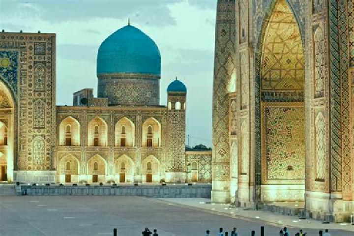 Luna, 27 — Escort in Urtaowul, Uzbekistan