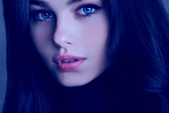 Luna, 28, a black dark-eyed caucasian companion based in Waimes. Offering Prostate Massage, Fetish, A-Level, Domination. Available for incall and outcall, da...