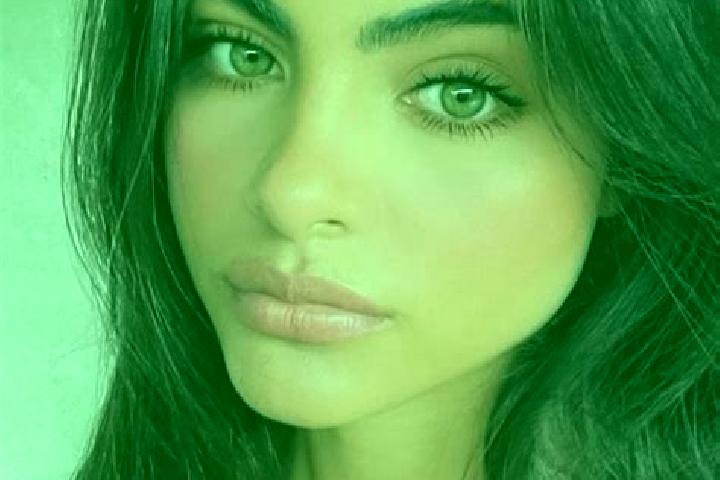 Luna, 28, a black hazel-eyed european companion based in Vidigulfo. Offering Tantra, 69, CIM. Available for incall and outcall, day and evening dates.