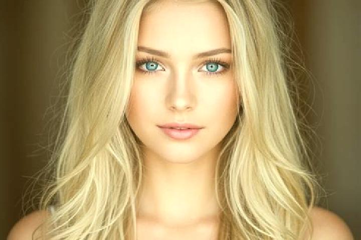 Luna, 28, a blonde dark-eyed mixed companion based in Ashland. Offering OWO, Couples, Travel Companion, Domination. Available for incall and outcall, overnig...