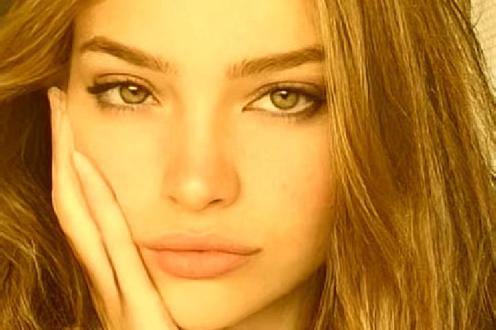 Luna, 28, a blonde hazel-eyed latina companion based in Chambon-sur-Voueize. Offering Duos, OWO, Travel Companion. Available for incall and outcall, overnigh...