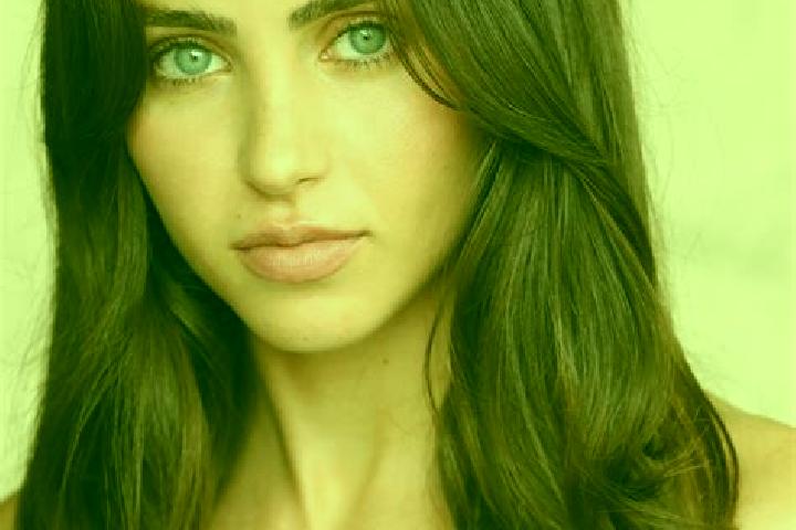 Luna, 28, a brunette brown-eyed mediterranean companion based in Houghton-Le-Spring. Offering Roleplay, Girlfriend Experience, Striptease. Available for inca...