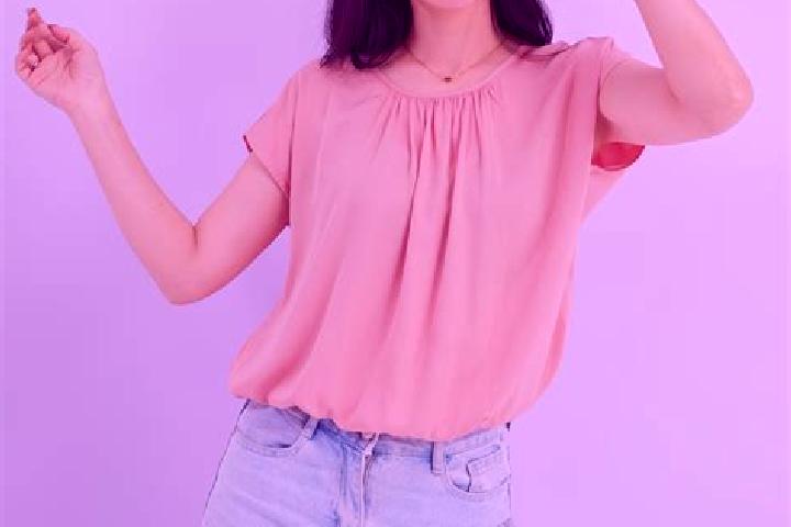 Luna, 28 — Escort in Shwenatha, Myanmar