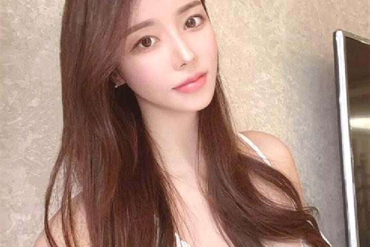 Luna, 28 — Escort in Tongche, China