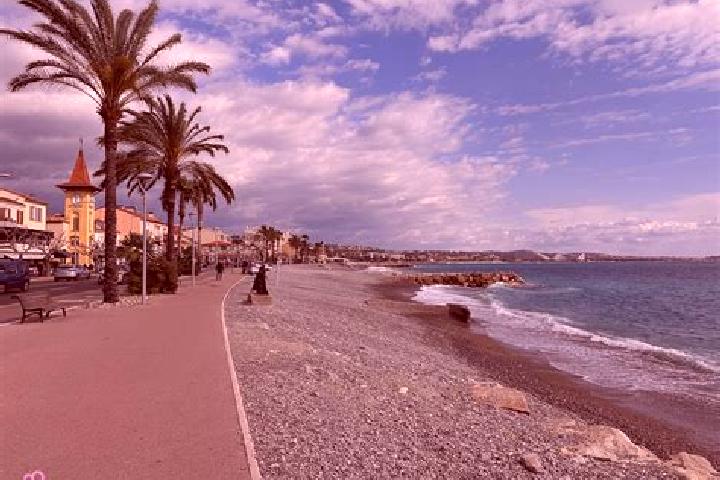 Luna, 29, a black dark-eyed european companion based in Cagnes-sur-Mer. Offering Roleplay, CIM, Erotic Massage, Tantra. Available for incall and outcall, ove...