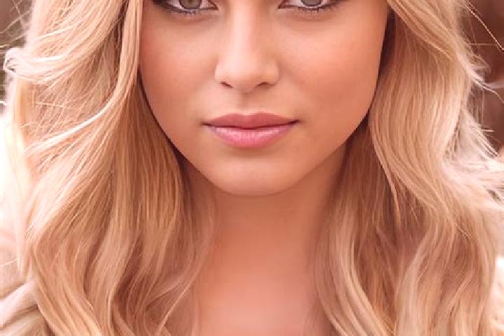 Luna, 29, a dark blonde hazel-eyed caribbean companion based in Sant Anna Arresi. Offering Deep French Kissing, A-Level, BDSM, Roleplay. Available for incall...