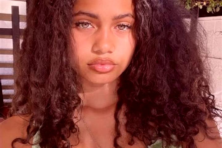 Luna, 29, a red green-eyed mixed companion based in Waioti. Offering Travel Companion, Deep French Kissing, Overnight. Available for incall and outcall, over...