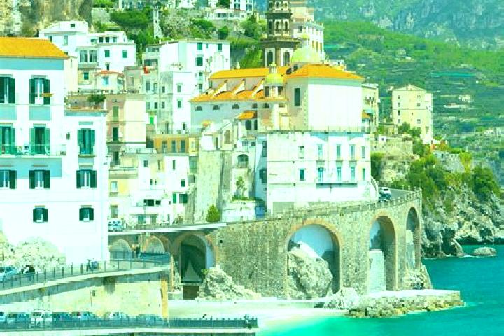 Luna, 29 — Escort in Careggine, Italy