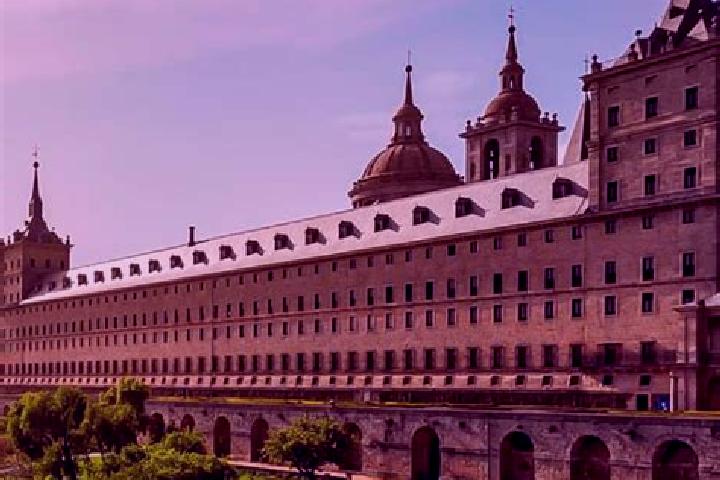 Luna, 29 — Escort in El Escorial, Spain