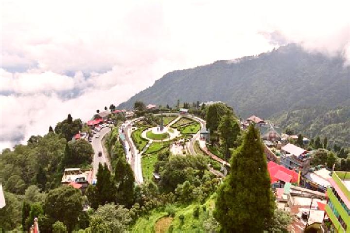 Luna, 29 — Escort in Haflong, India