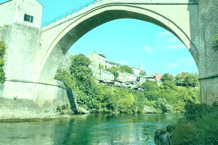 Luna, 29 — Escort in Svojat, Bosnia and Herzegovina