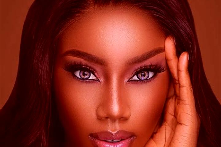 Luna, 30, a chestnut blue-eyed ebony companion based in Baile Herculane. Offering Fetish, Couples, A-Level, 69, Travel Companion. Available for incall and ou...