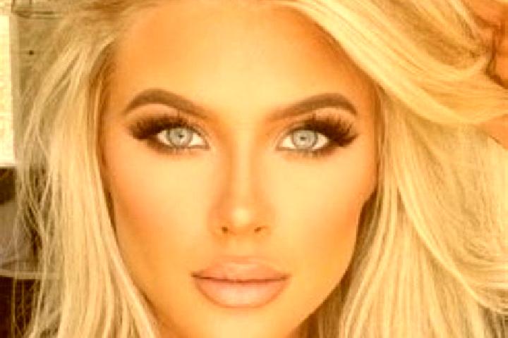 Luna, 30, a platinum blonde green-eyed indian companion based in Lizio. Offering Roleplay, Fetish, 69. Available for incall and outcall, day and evening dates.