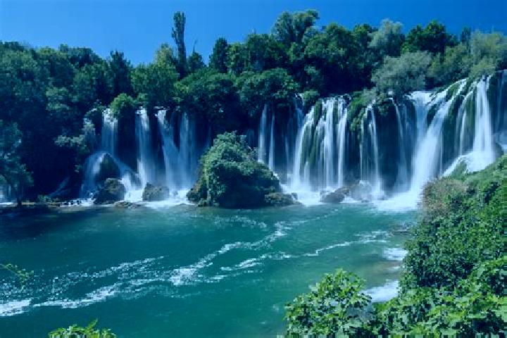 Luna, 30 — Escort in Cerani, Bosnia and Herzegovina