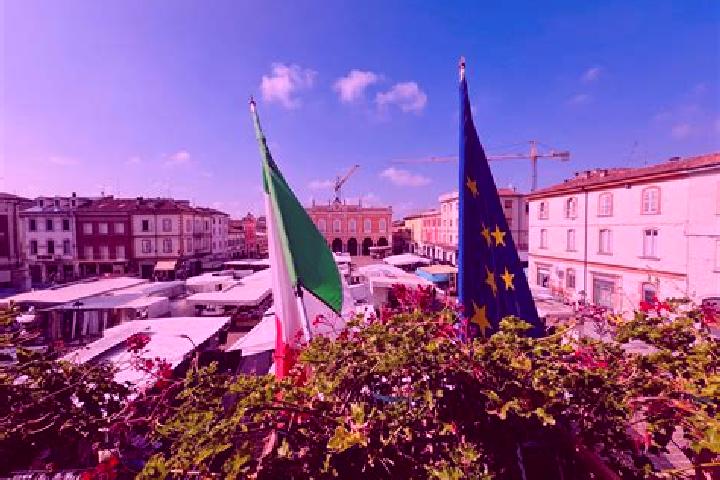 Luna, 30 — Escort in Gairo Sant Elena, Italy