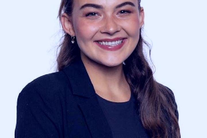 Luna, 30 — Escort in Garbutt, Australia