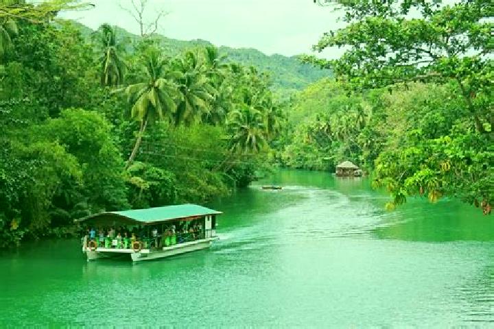 Luna, 30 — Escort in Loboc, Philippines
