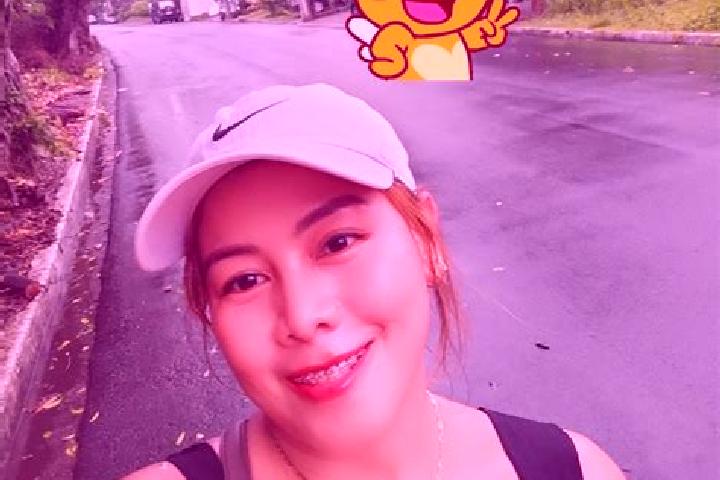 Luna, 30 — Escort in Lumaka, China