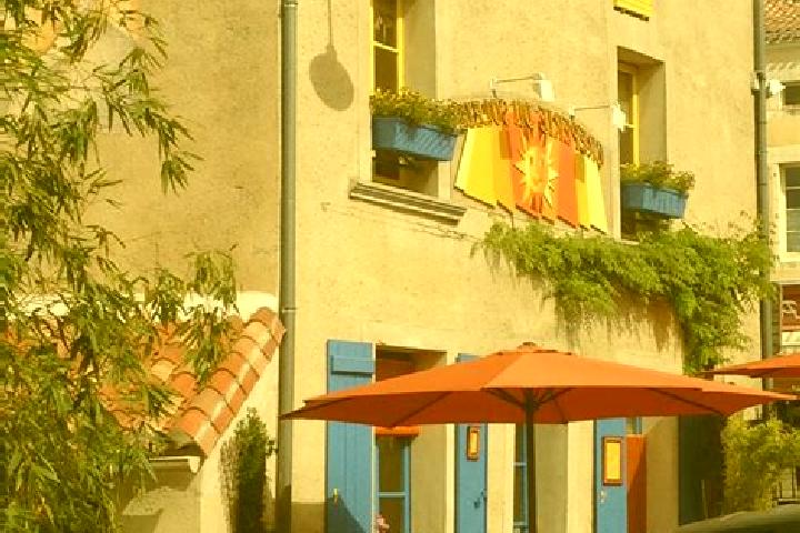 Luna, 30 — Escort in Mouchamps, France