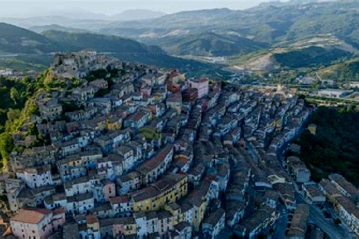 Luna, 30 — Escort in Nuova Conza della Campania, Italy