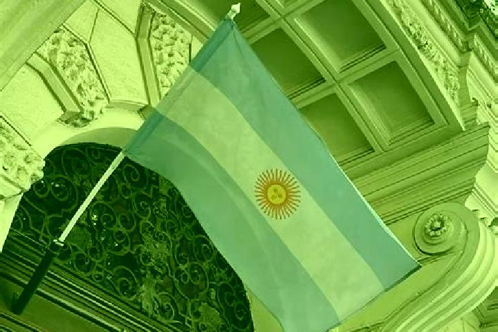 Luna, 30 — Escort in Olta, Argentina