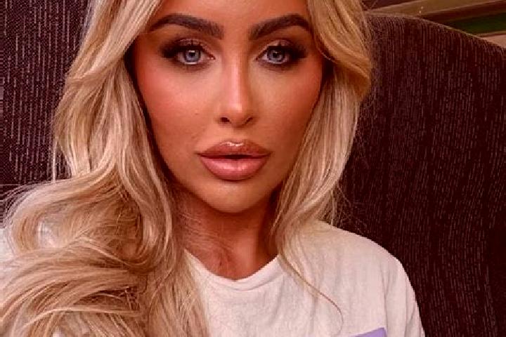 Luna, 30 — Escort in Park Forest Village, United States