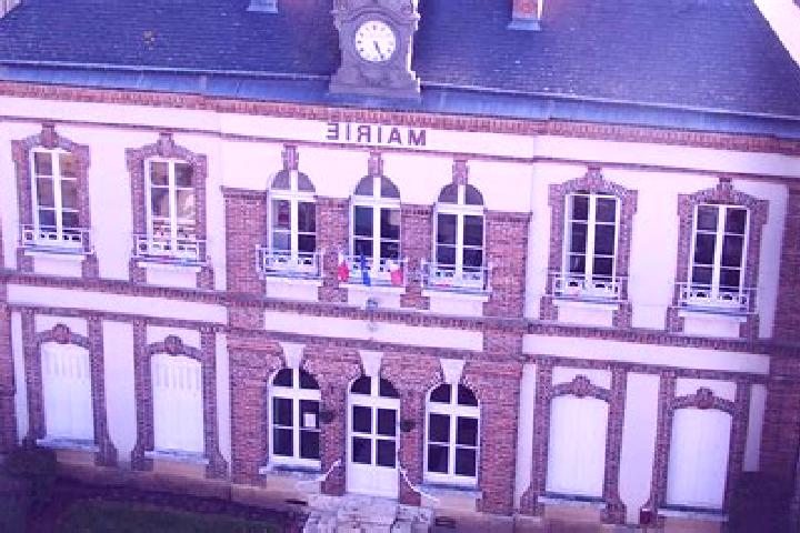 Luna, 30 — Escort in Prunay-le-Gillon, France