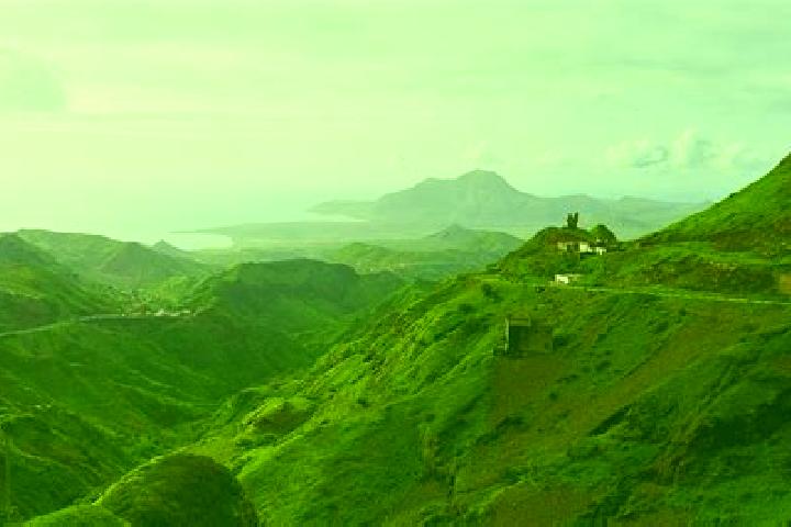 Luna, 30 — Escort in Saltos de Cima, Cape Verde