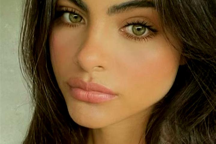 Luna, 31, a brunette green-eyed european companion based in Dattapur. Offering OWO, GFE, A-Level, Party Girl, Deep French Kissing. Available for incall and o...