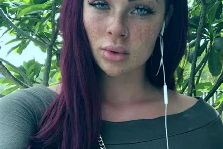 Luna, 31, a red blue-eyed mixed companion based in Topilco de Juarez. Offering Erotic Massage, Couples, Girlfriend Experience, Roleplay. Available for incall...