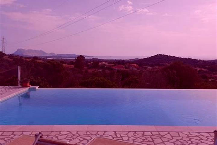 Luna, 31 — Escort in Buddittogliu Straulas, Italy