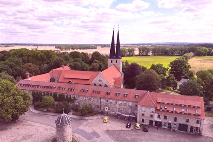 Luna, 31 — Escort in Hadmersleben, Germany