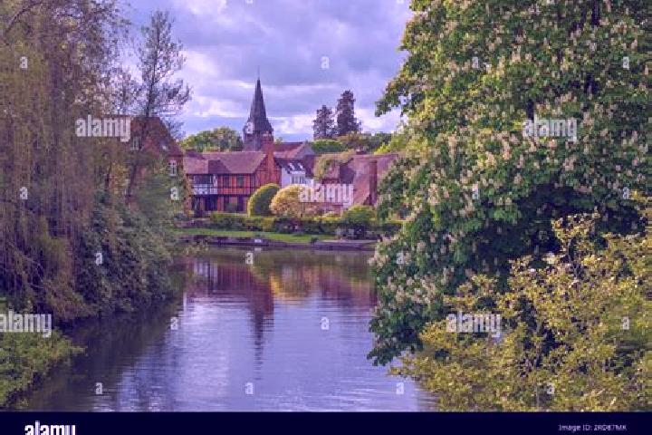 Luna, 31 — Escort in Pangbourne, United Kingdom