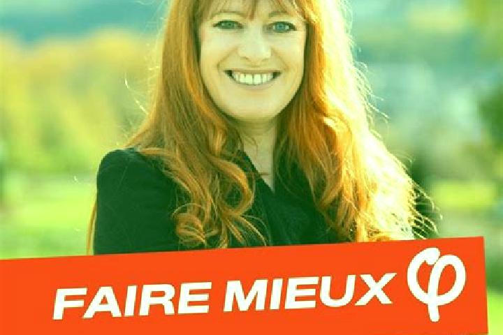 Luna, 31 — Escort in Vignot, France
