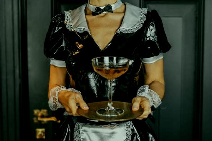 Luna, 32, a black grey-eyed caribbean companion based in Bichigi. Offering Domination, 69, GFE, BDSM. Available for incall and outcall, overnight bookings av...