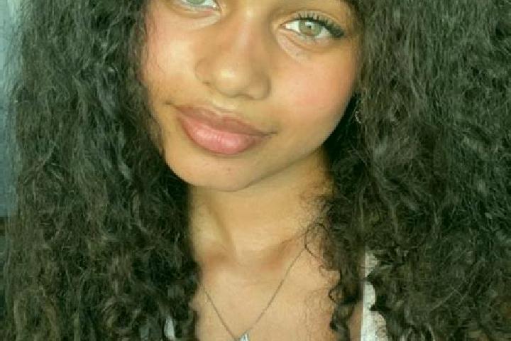 Luna, 32, a black hazel-eyed ebony companion based in Ravanj. Offering Party Girl, Striptease. Available for incall and outcall, overnight bookings available.