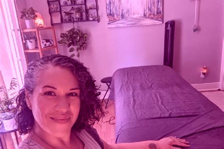 Luna, 32, a brunette grey-eyed latina companion based in El Rodeo. Offering Girlfriend Experience, Prostate Massage, Erotic Massage. Available for incall and...
