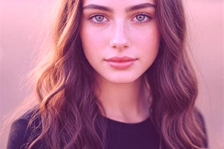 Luna, 32, a chestnut brown-eyed mediterranean companion based in Silivasu de Campie. Offering 69, Fetish, Duos. Available for incall and outcall, day and eve...