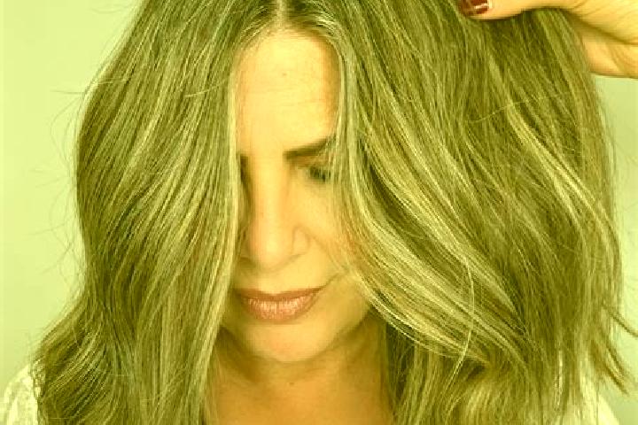 Luna, 32, a dark blonde grey-eyed ebony companion based in Tetcoiu. Offering Party Girl, Duos, Dinner Date. Available for incall and outcall, day and evening...