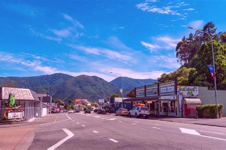 Luna, 32 — Escort in Hope, New Zealand