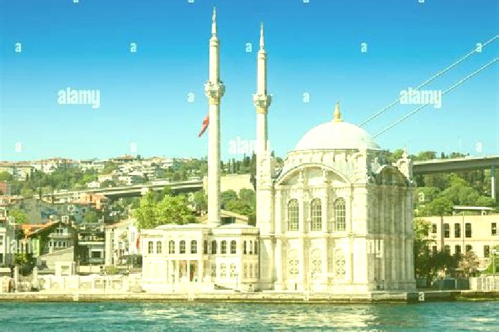 Luna, 32 — Escort in Mecidiye, Turkey