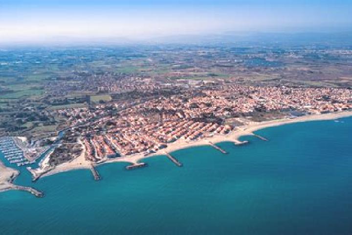 Luna, 32 — Escort in Sainte-Marie-Plage, France