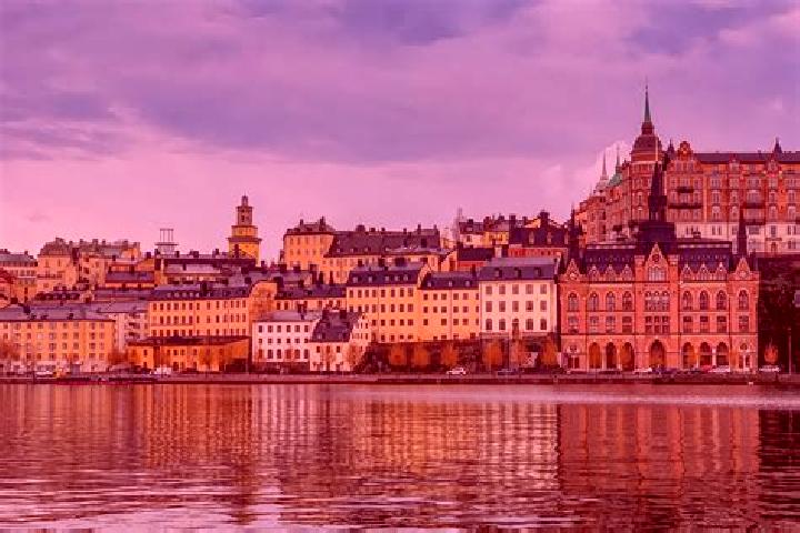 Luna, 32 — Escort in Skaellinge, Sweden