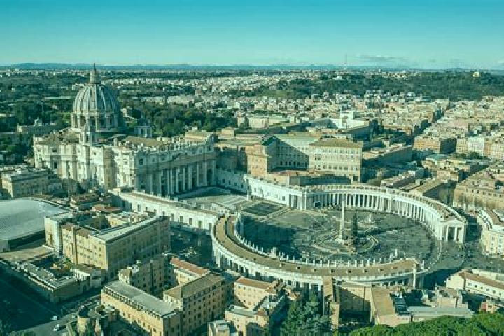 Luna, 32 — Escort in Vatican City, Vatican