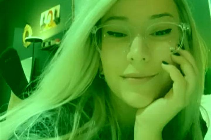 Luna, 33, a auburn dark-eyed asian companion based in San Zenone degli Ezzelini. Offering CIM, Prostate Massage, OWO. Available for incall and outcall, day a...