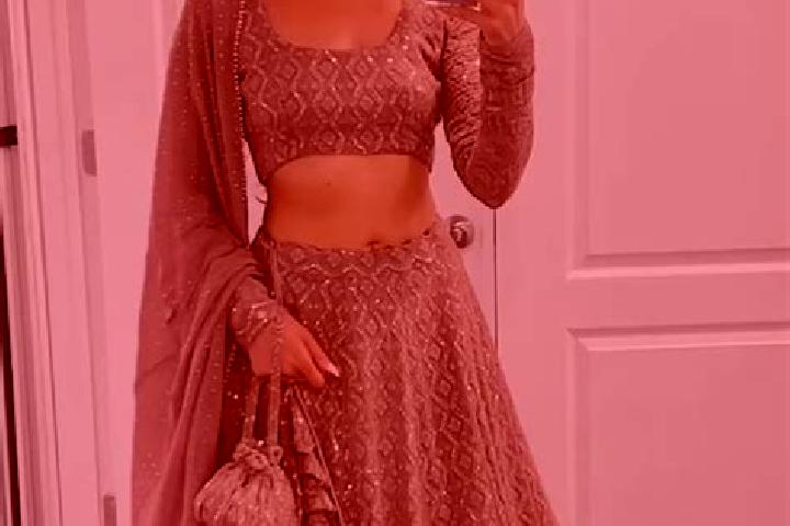 Luna, 33, a auburn hazel-eyed caribbean companion based in Ghaghra. Offering Party Girl, Travel Companion, Erotic Massage. Available for incall and outcall, ...